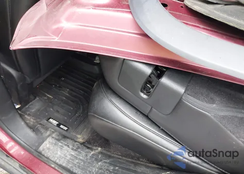 2019 Jeep Cherokee Latitude Plus 4X4 из США, поврежденный, VIN 1C4PJMLB1KD106016